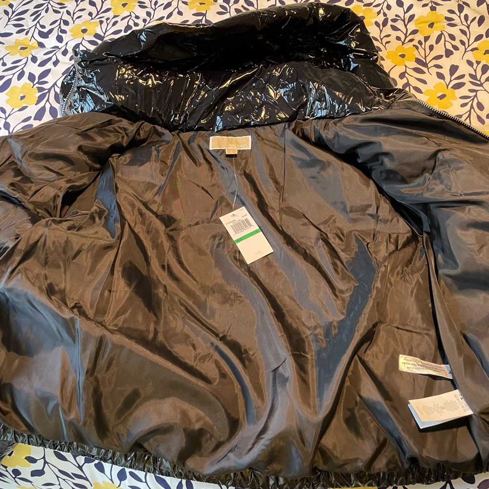 Black Michael Kors Puffy Coat NWT - Picture 5 of 9
